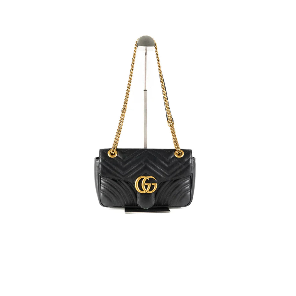GUCCI GG Marmont Small MatelassÃƒÆ’Ã‚Â© Shoulder Bag in Black
