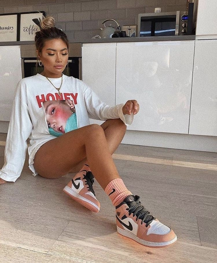 Designer Air Jordan 1 Mid" GLAMIgital Pink Quartz High Q ( Customs And Box ), Jordan 1 Sneakers Active