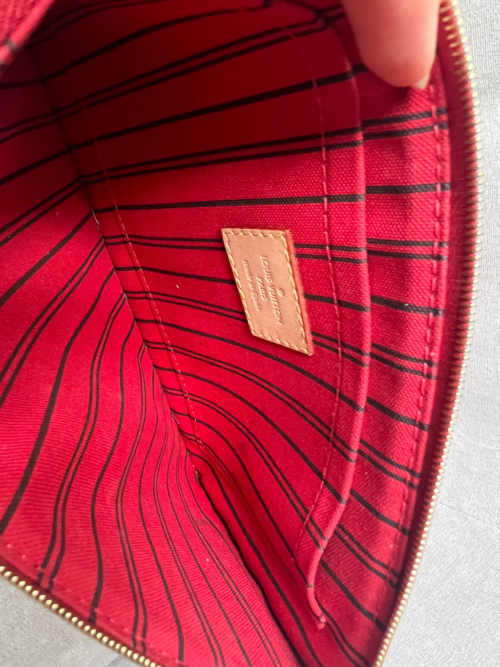 Louis Vuitton Pouch (from Neverfull MM) in Monogram