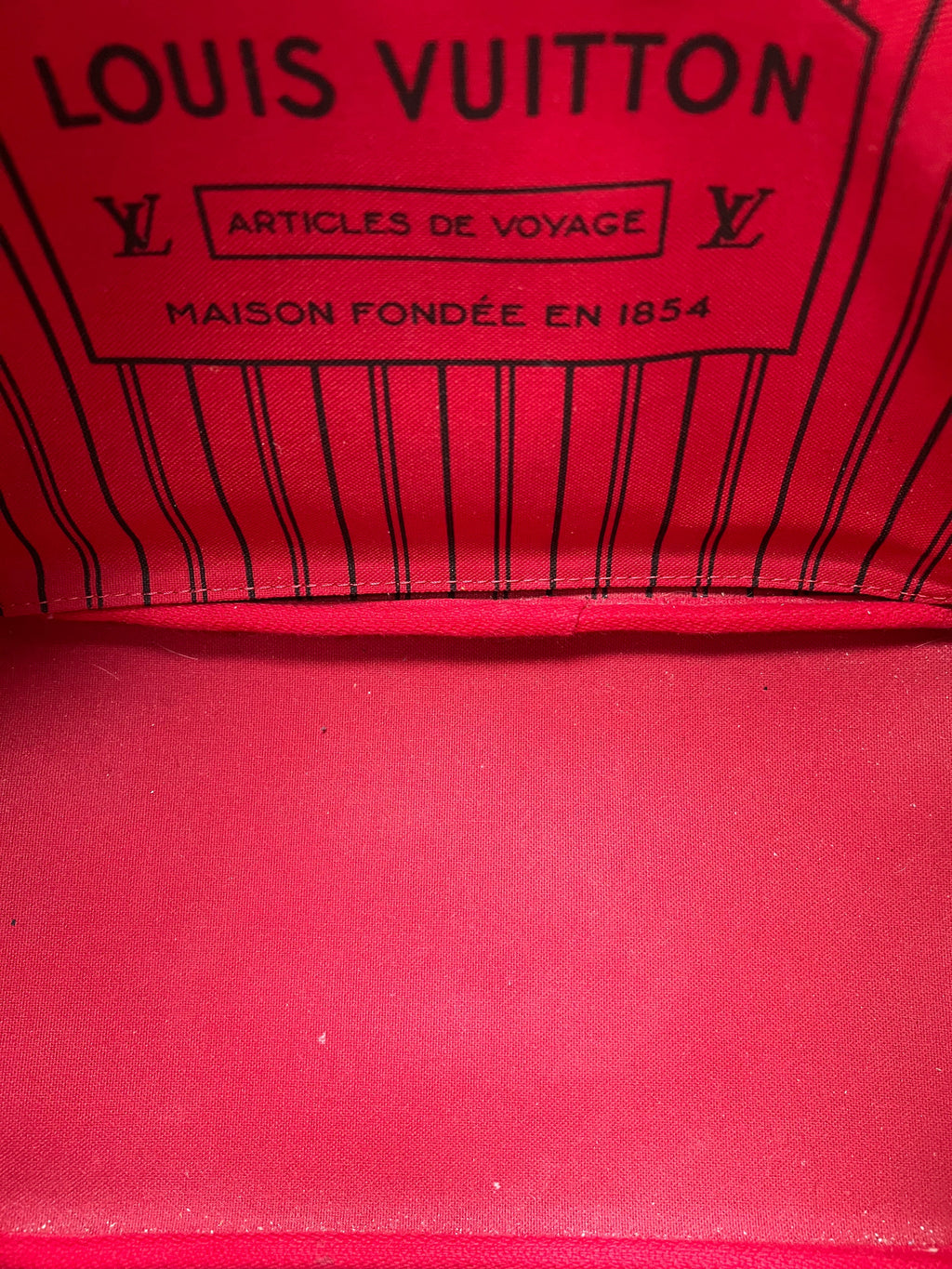 Louis Vuitton Neverfull MM Monogram Red (RRP £1,410)