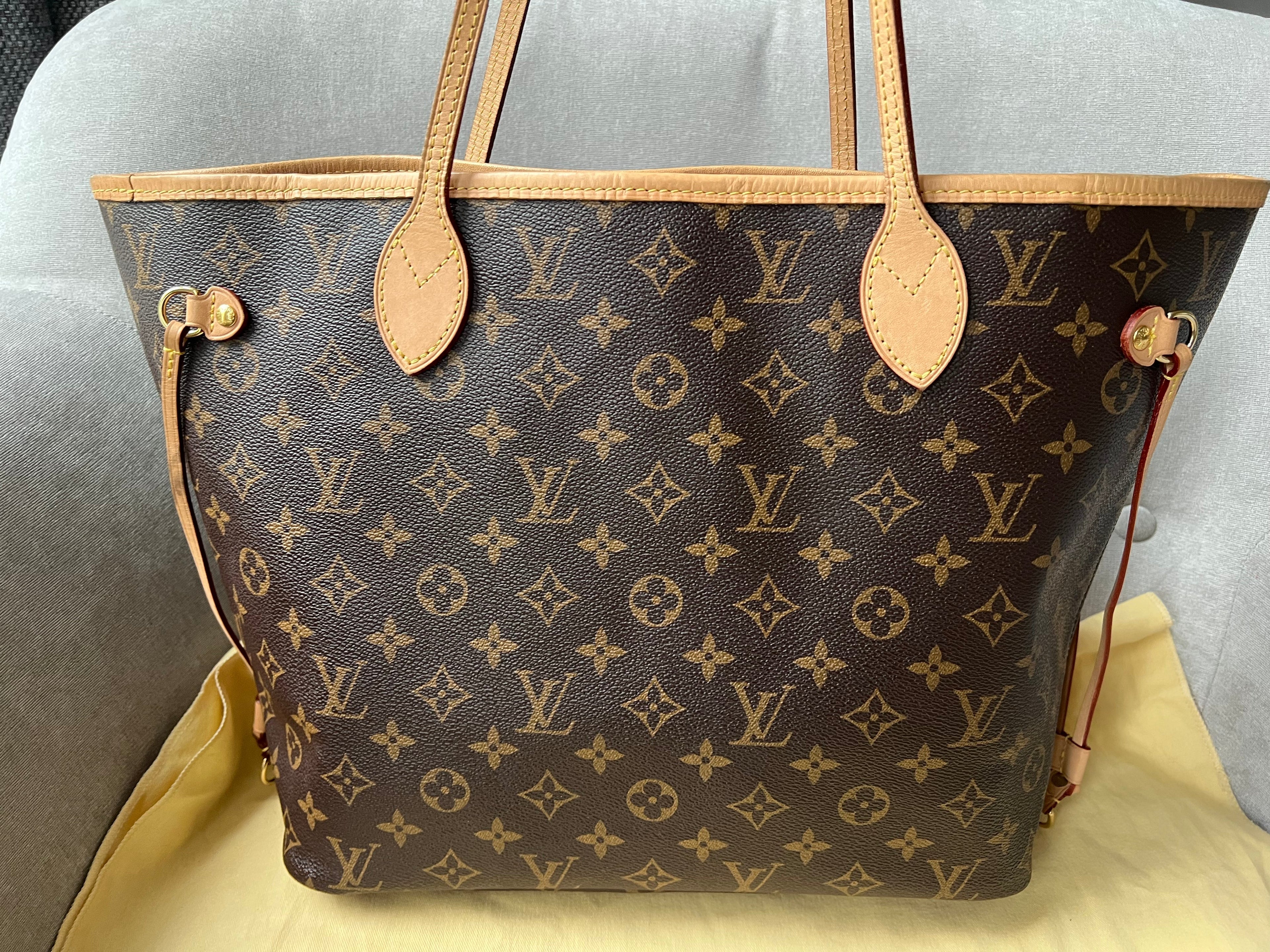 Louis Vuitton Neverfull MM Monogram Red (RRP £1,410)