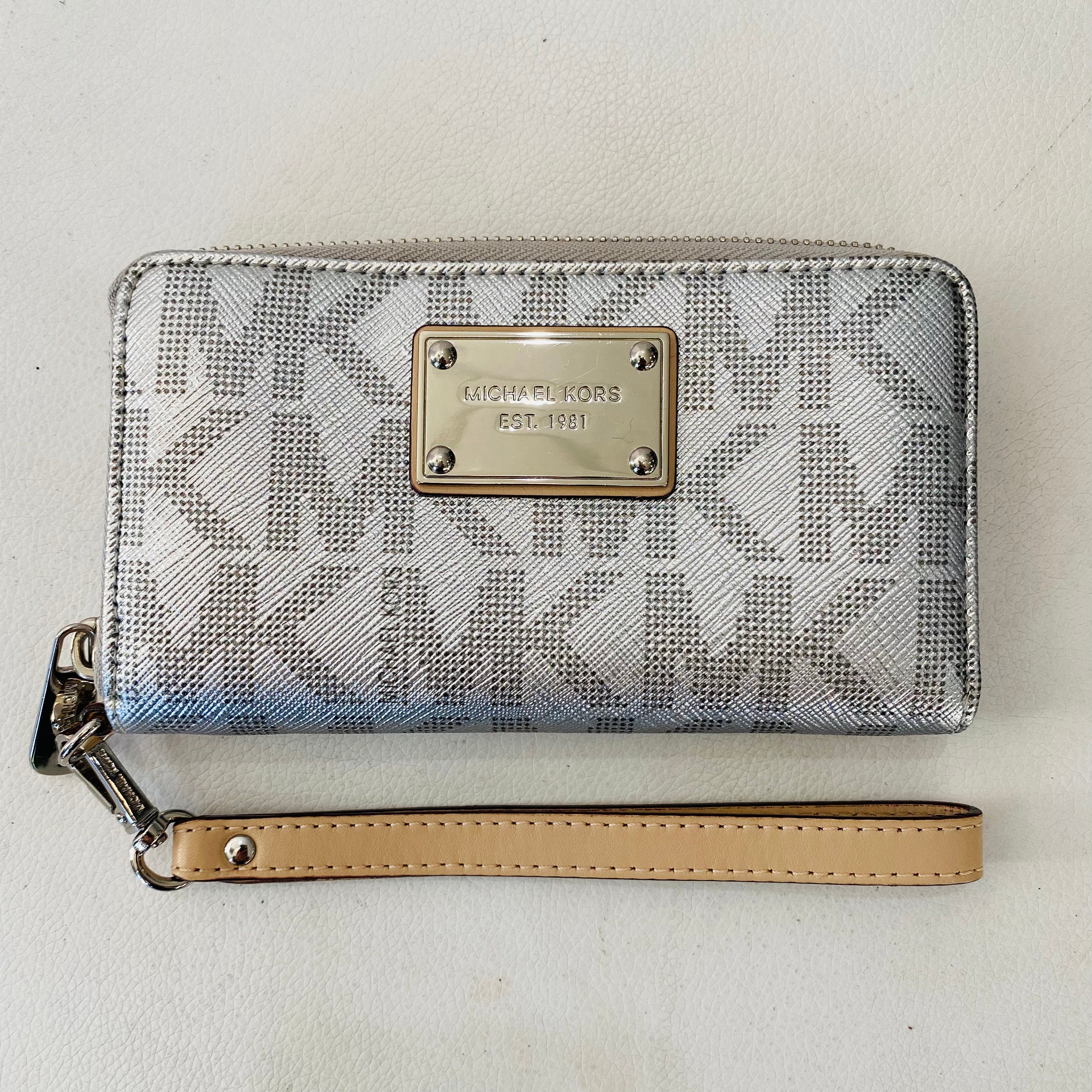 MICHAEL KORS Wristlet Wallet Silver Metallic