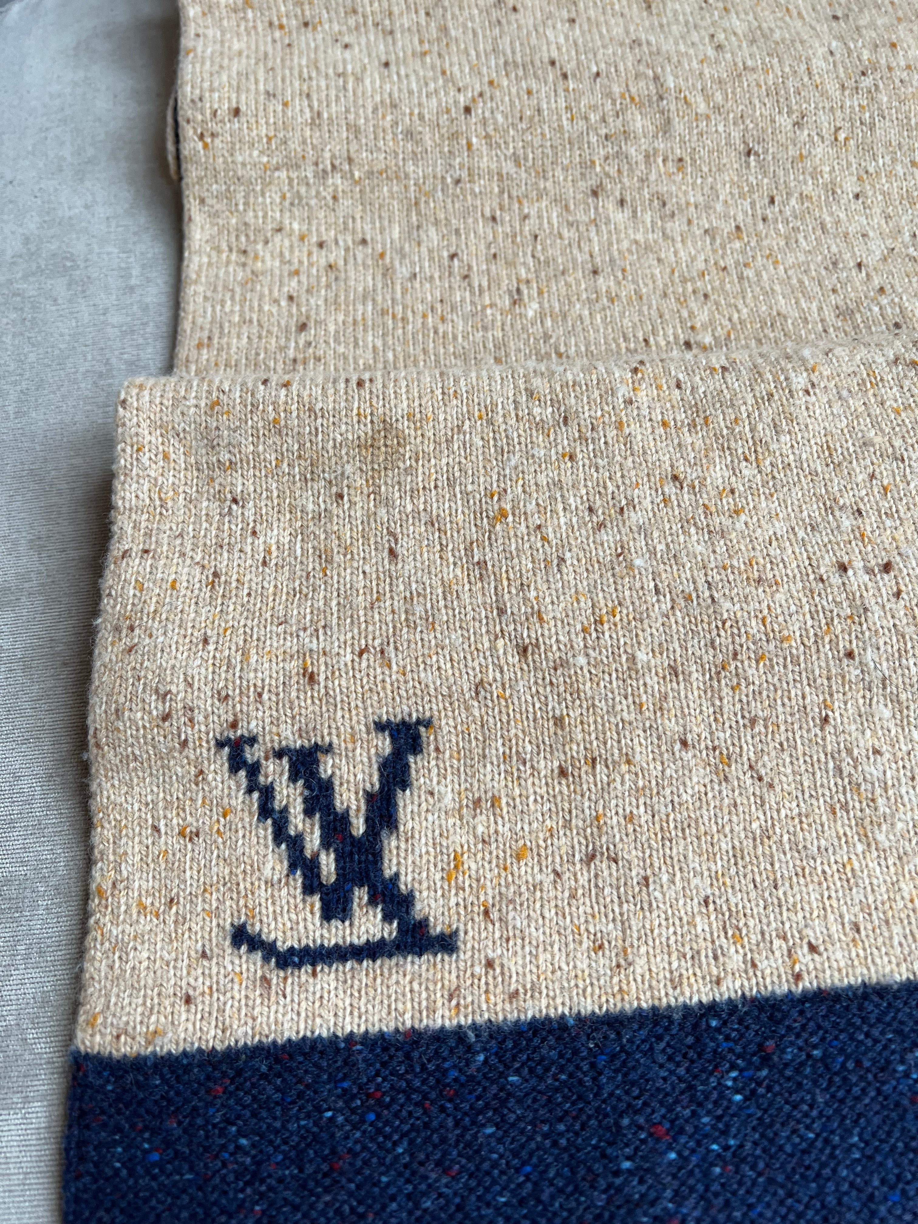Louis Vuitton Reversible Wool Cashmere Mix Scarf in Navy and Beige
