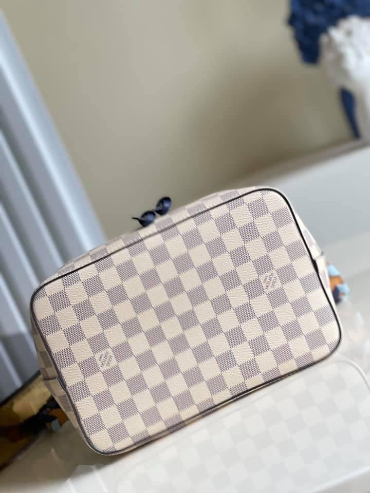 Louis Vuitton NeoNeo MM Bag