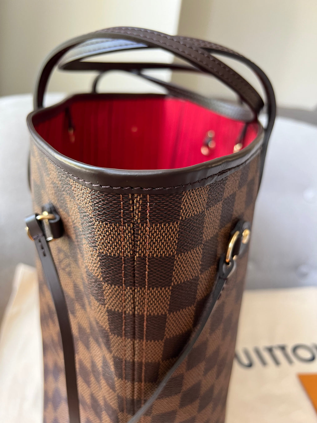 Louis Vuitton Neverfull MM Damier Ebene Cherry Interior (RRP £1,410)