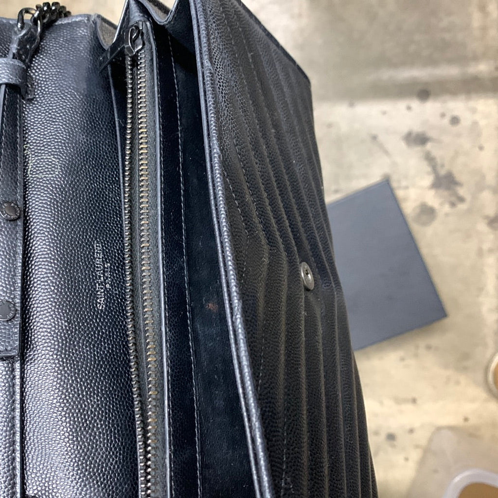 Saint Laurent Medium Monogram Chain Wallet Bag