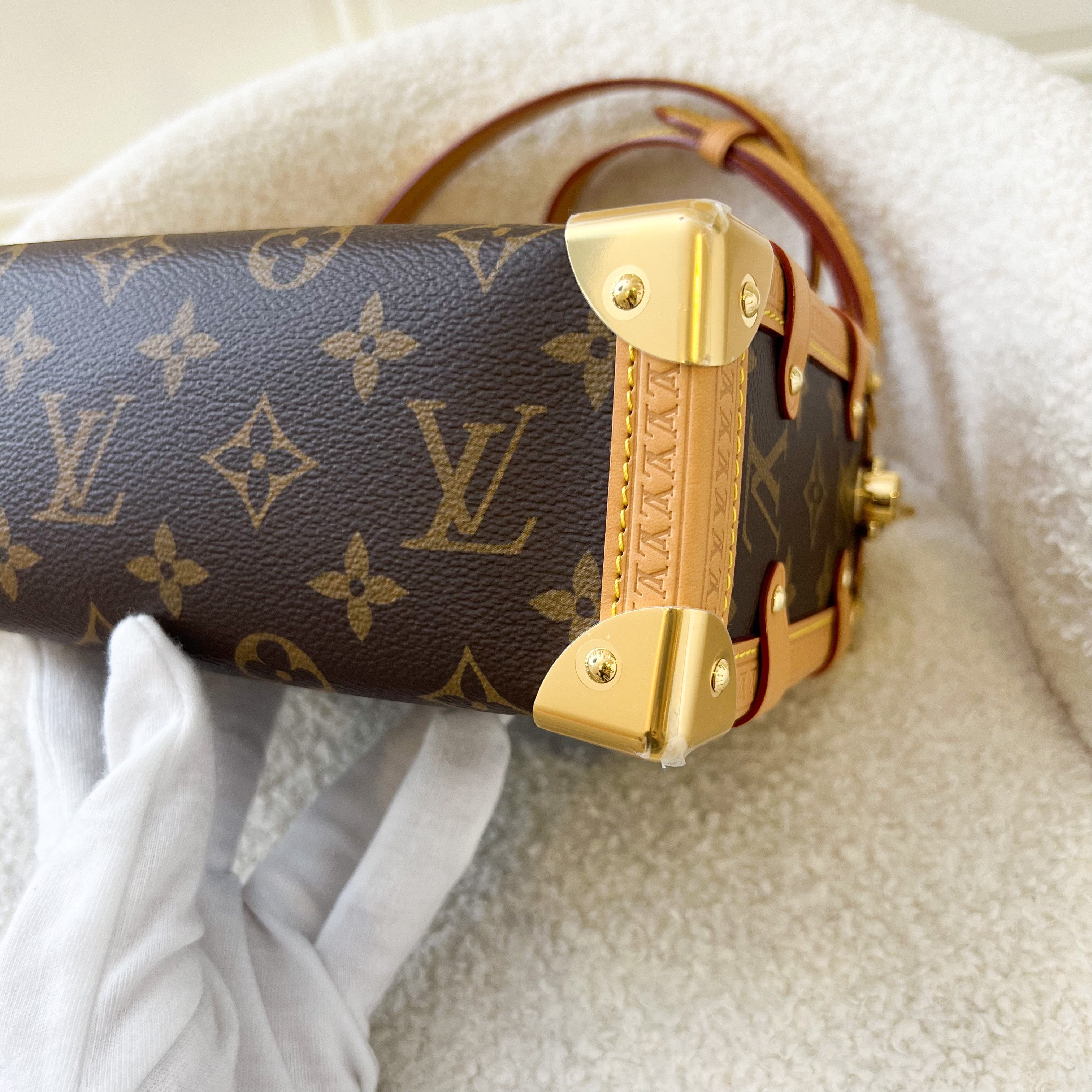 LV Side Trunk Bag in Monogram Canvas GHW