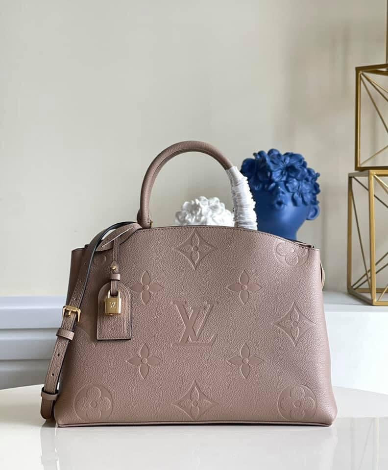 Louis Vuitton Grand palais bag