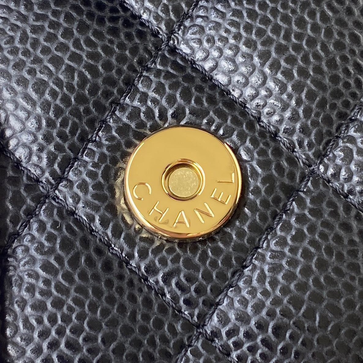 CHANEL CLASSIC WALLET ON CHAIN BLACK CAVIAR, GOLD HARDWARE