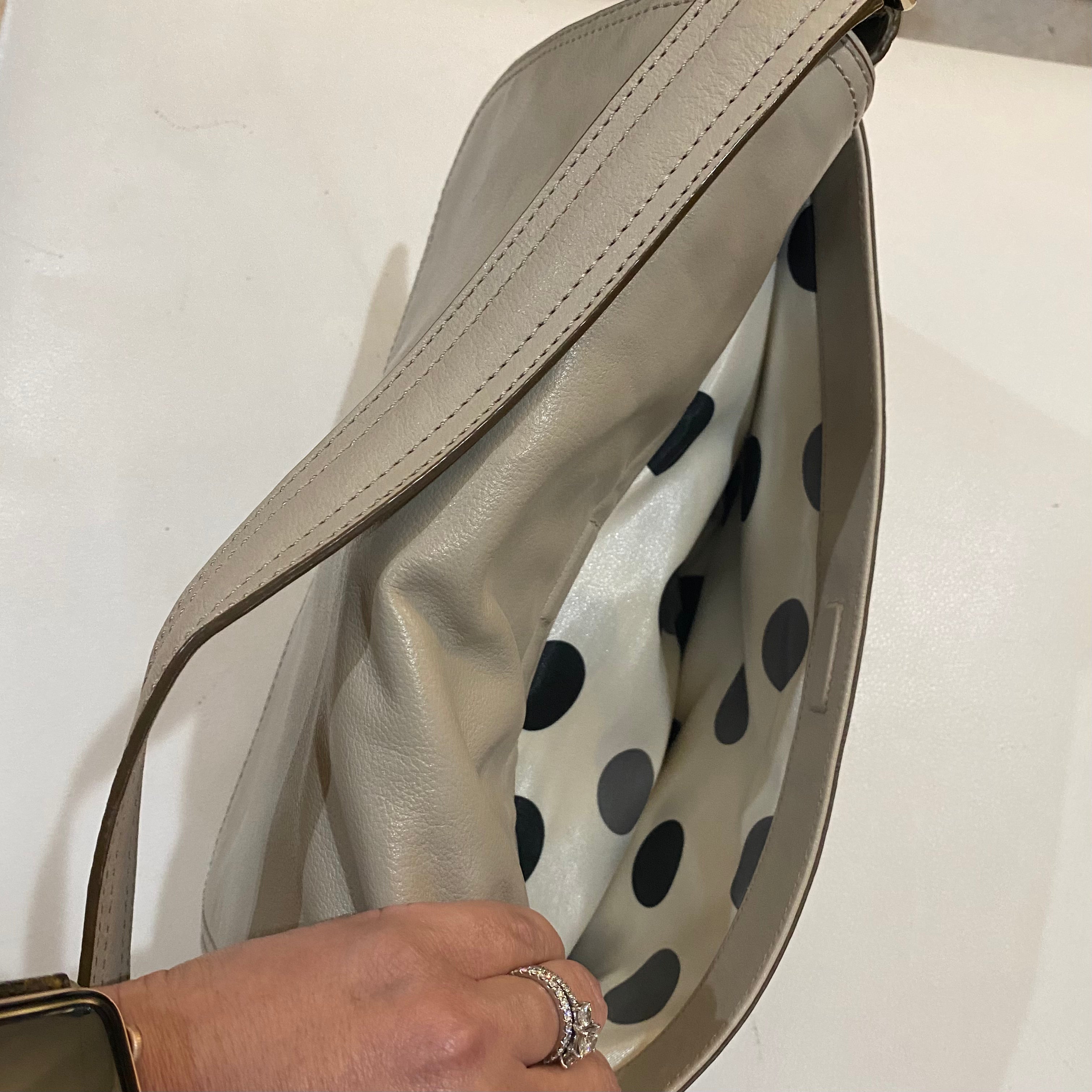 KATE SPADE Large Shoulder Bag Cream