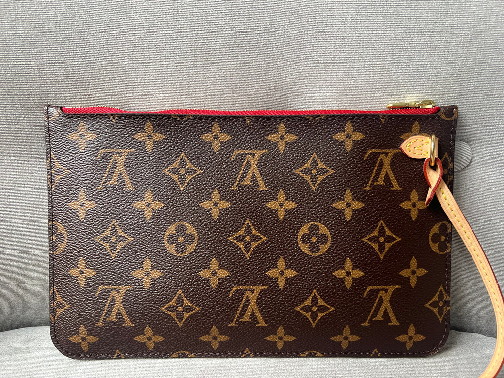 Louis Vuitton Pouch (from Neverfull MM) in Monogram