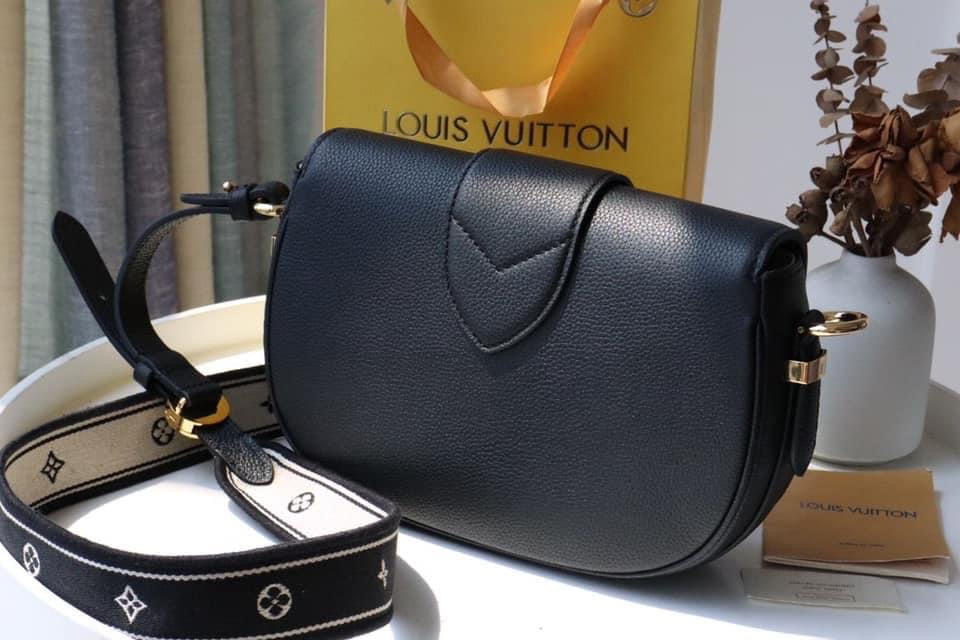 Louis Vuitton Pont 9 Soft PM Bag