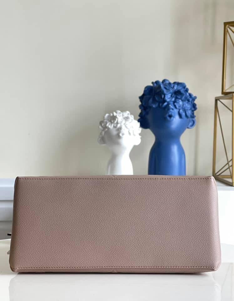 Louis Vuitton Grand palais bag
