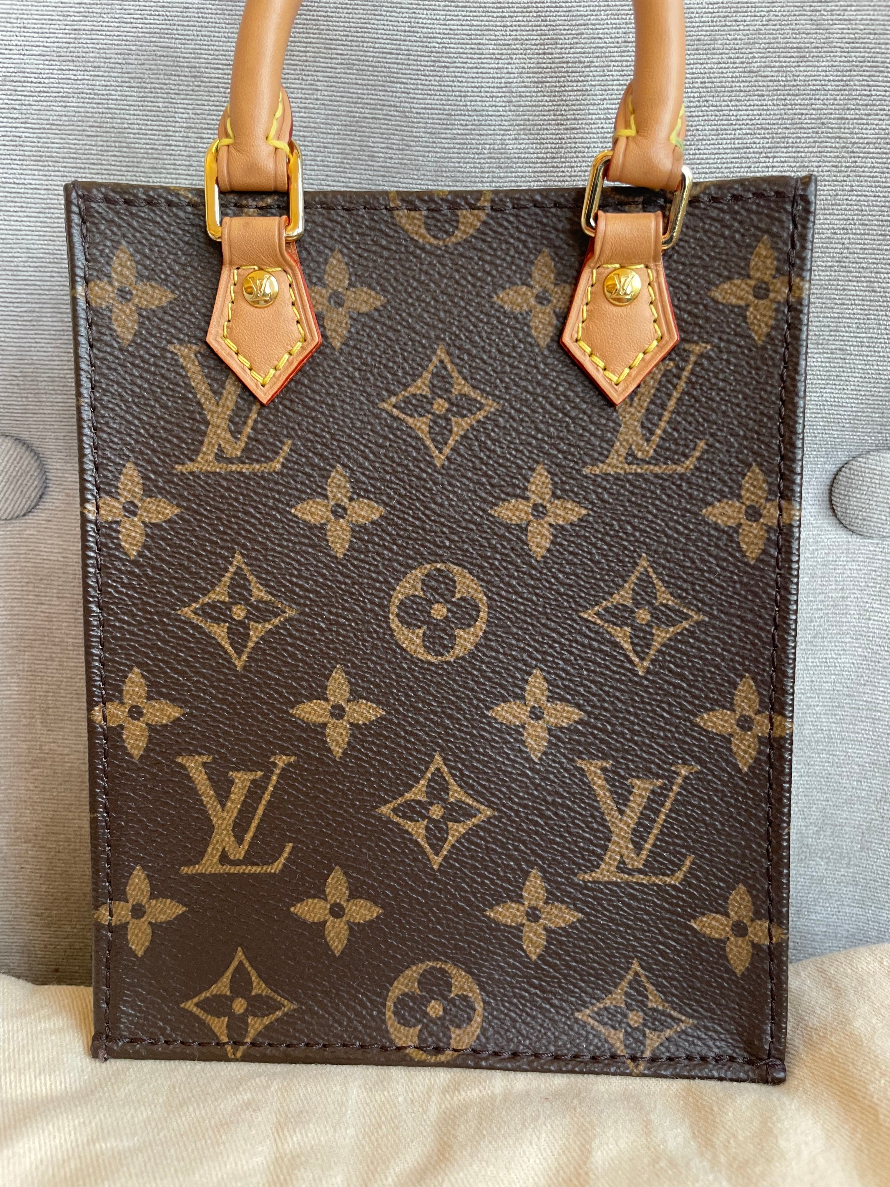 Louis Vuitton Petit Sac Plat (RRP £1,380)