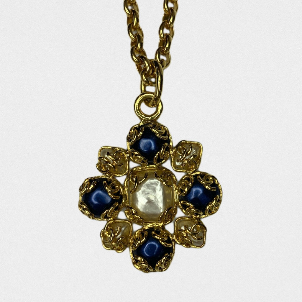 Chanel Gripoix necklace - 1980s