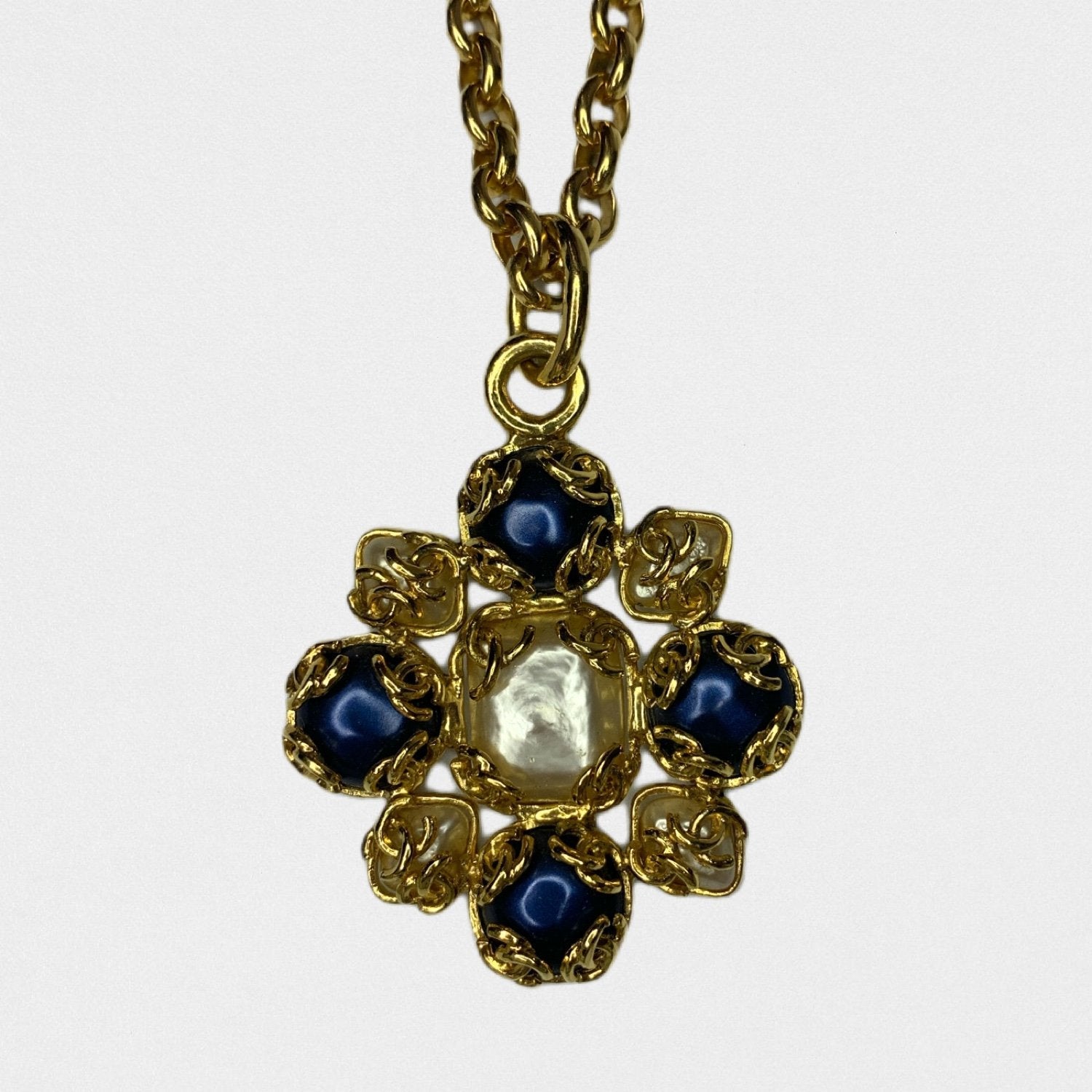 Chanel Gripoix necklace - 1980s