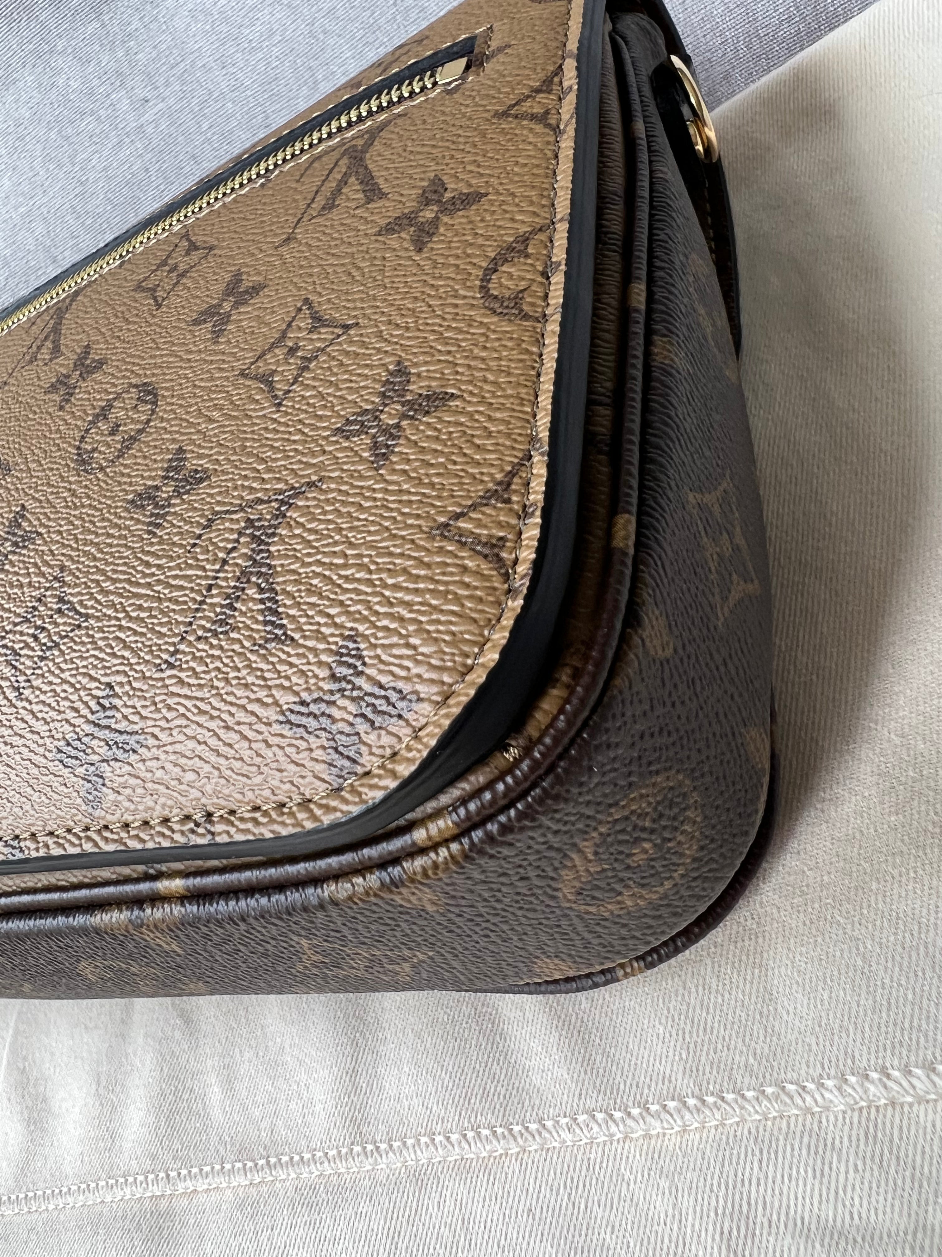 Louis Vuitton Pochette Metis Reverse Monogram (RRP £1,970)