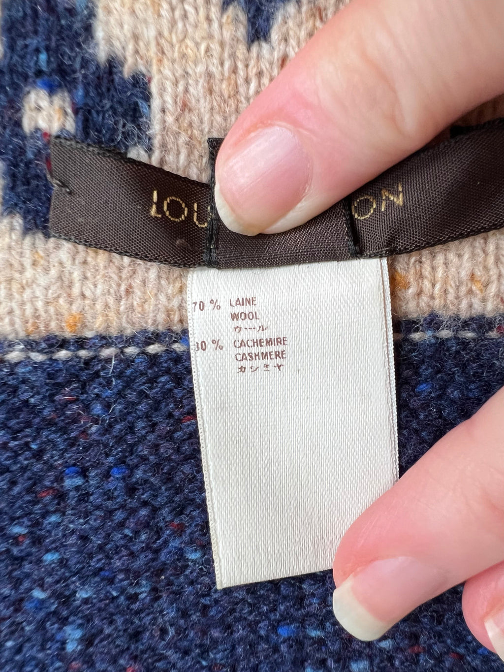 Louis Vuitton Reversible Wool Cashmere Mix Scarf in Navy and Beige