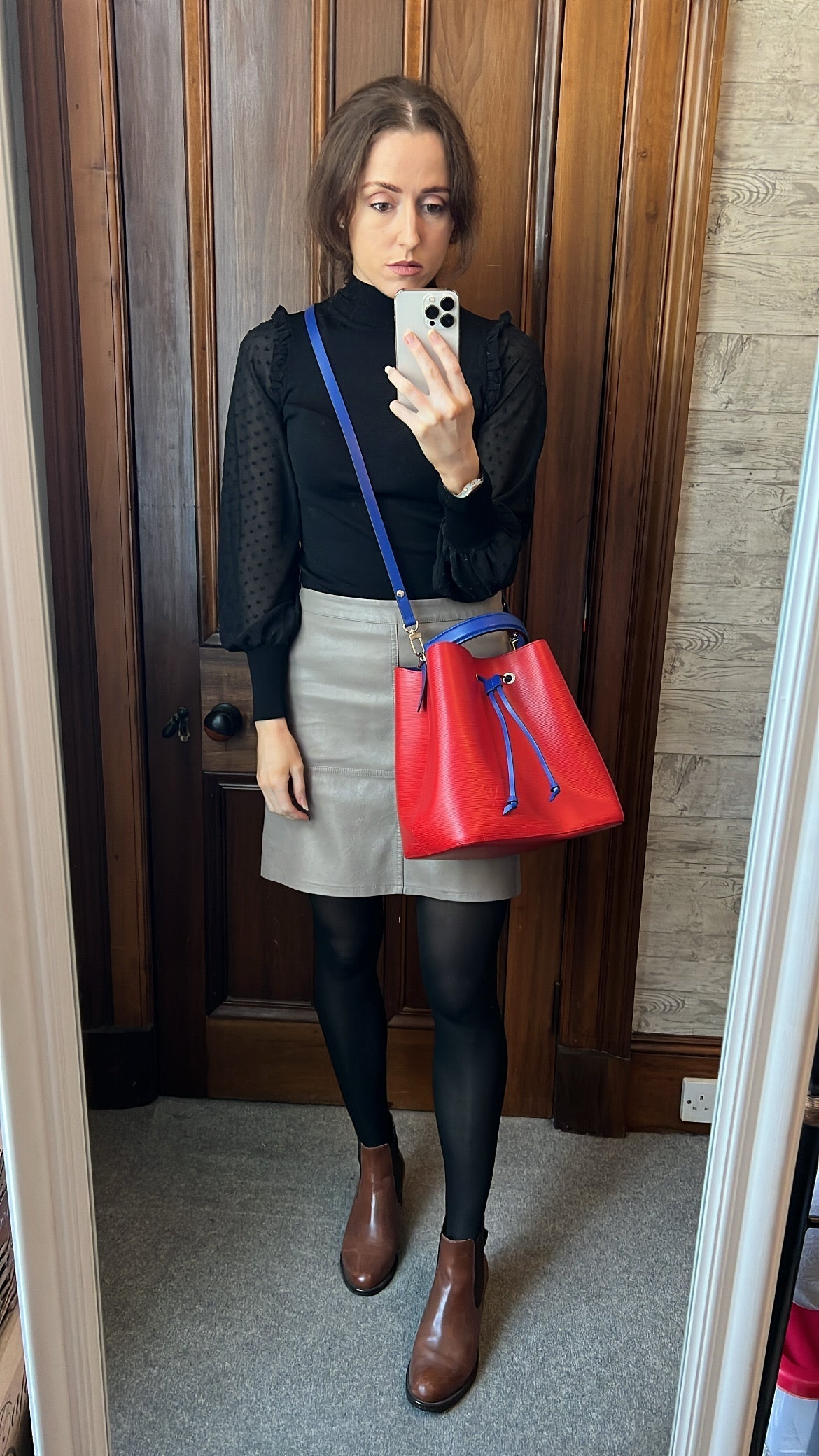 Louis Vuitton Neo Noe Bucket Bag Coquelicot (RRP £1,930)