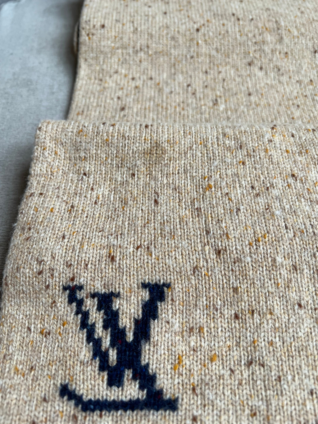 Louis Vuitton Reversible Wool Cashmere Mix Scarf in Navy and Beige