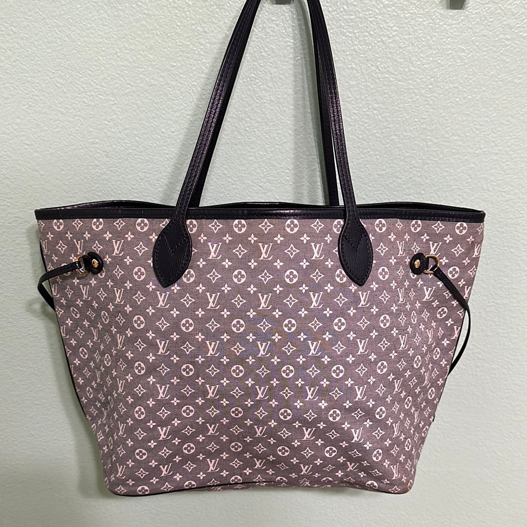 Louis Vuitton Grey Denim Neverfull MM