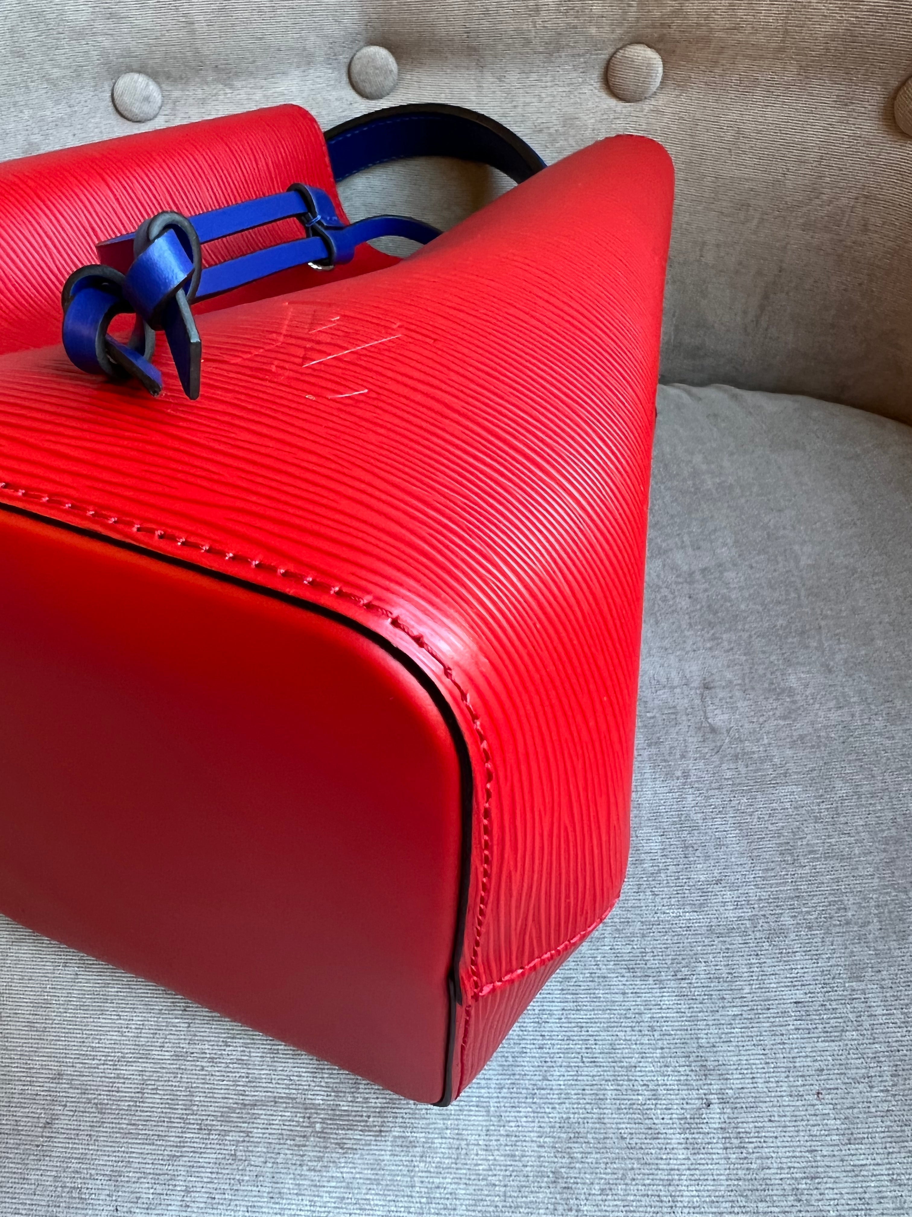 Louis Vuitton Neo Noe Bucket Bag Coquelicot (RRP £1,930)