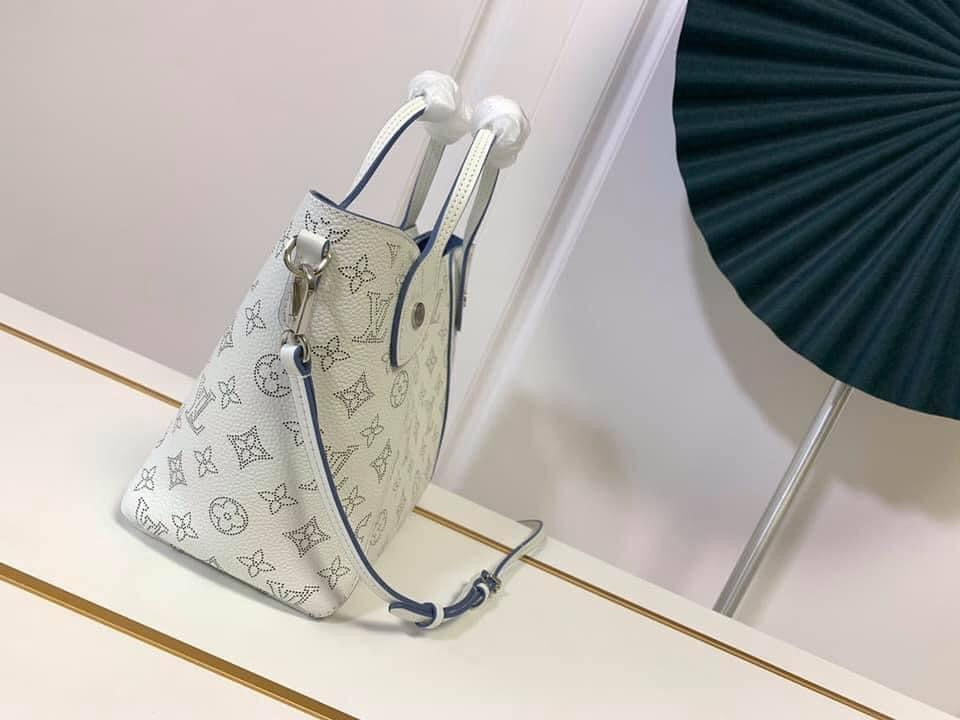 Louis Vuitton Hina PM Bag