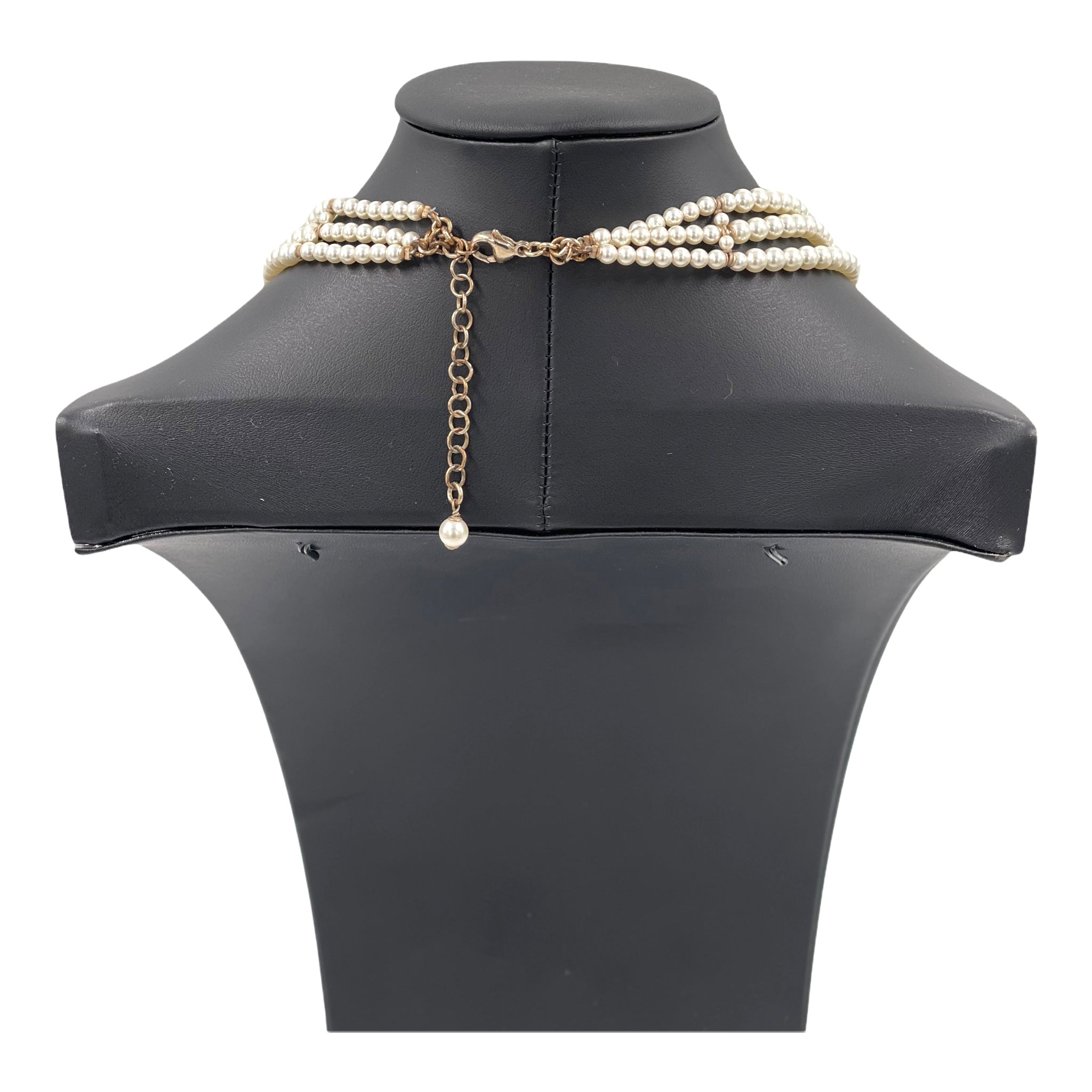 Chanel Collier