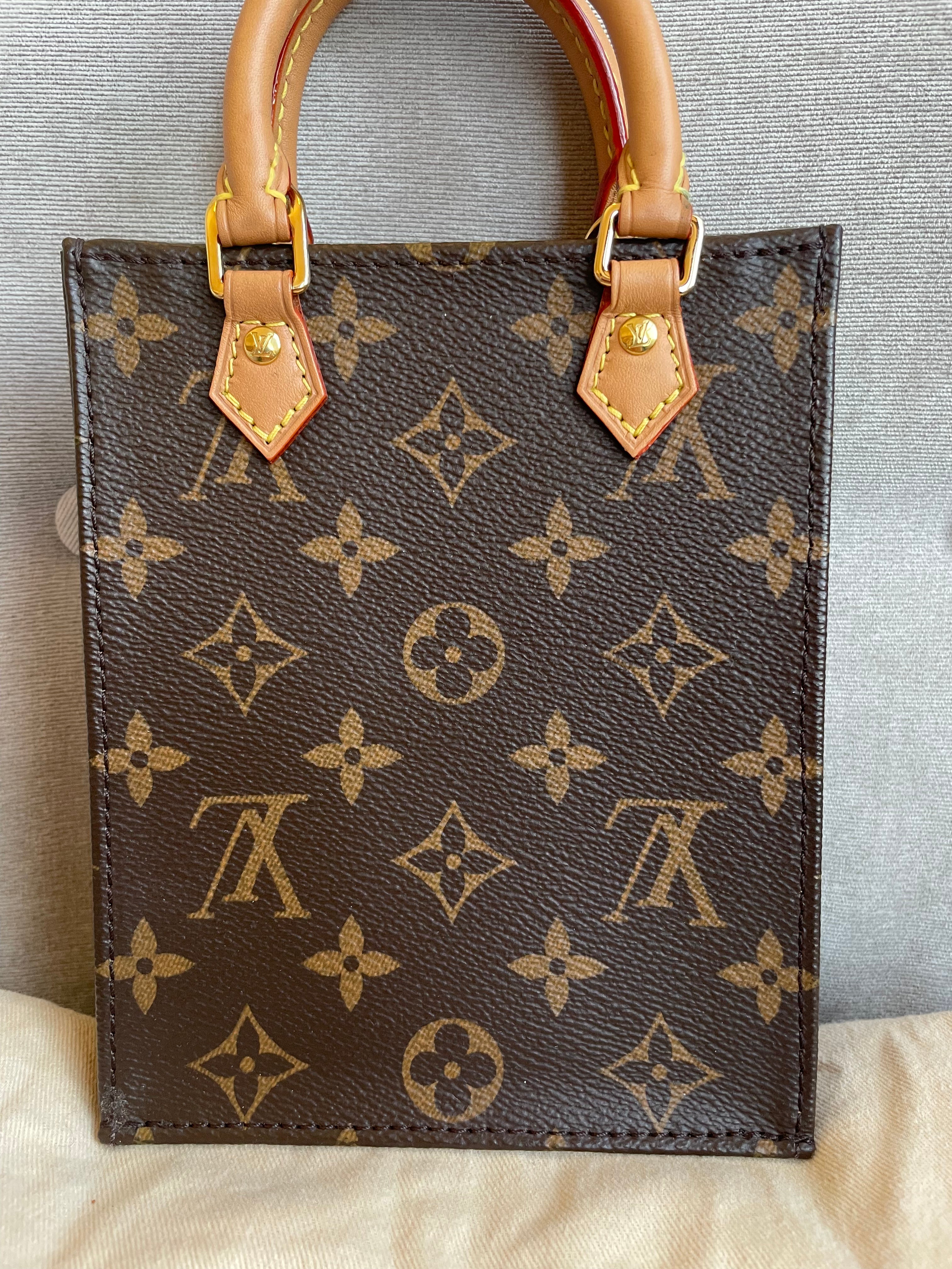 Louis Vuitton Petit Sac Plat (RRP £1,380)