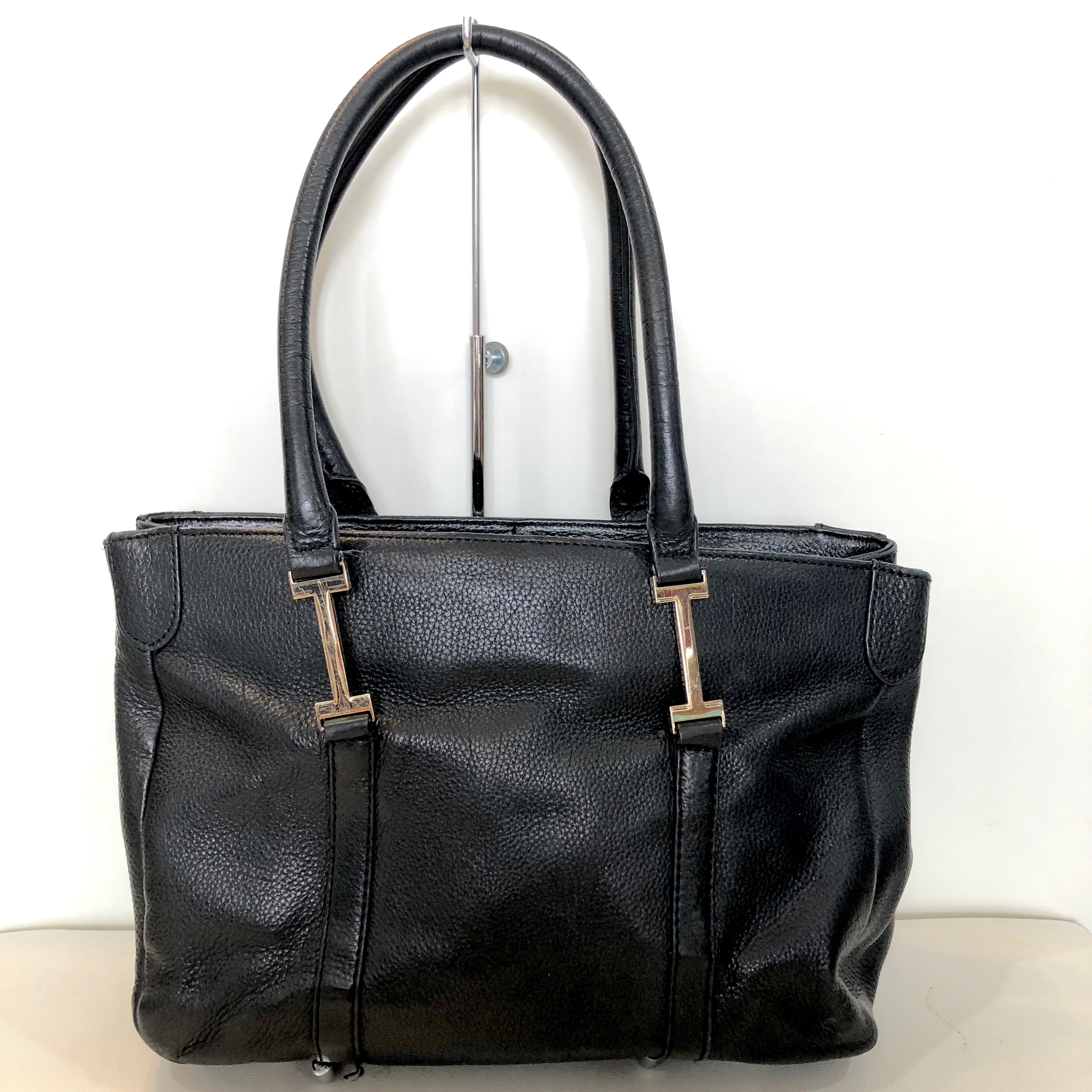 ISAAC MIZRAHI Black Leather Handbag