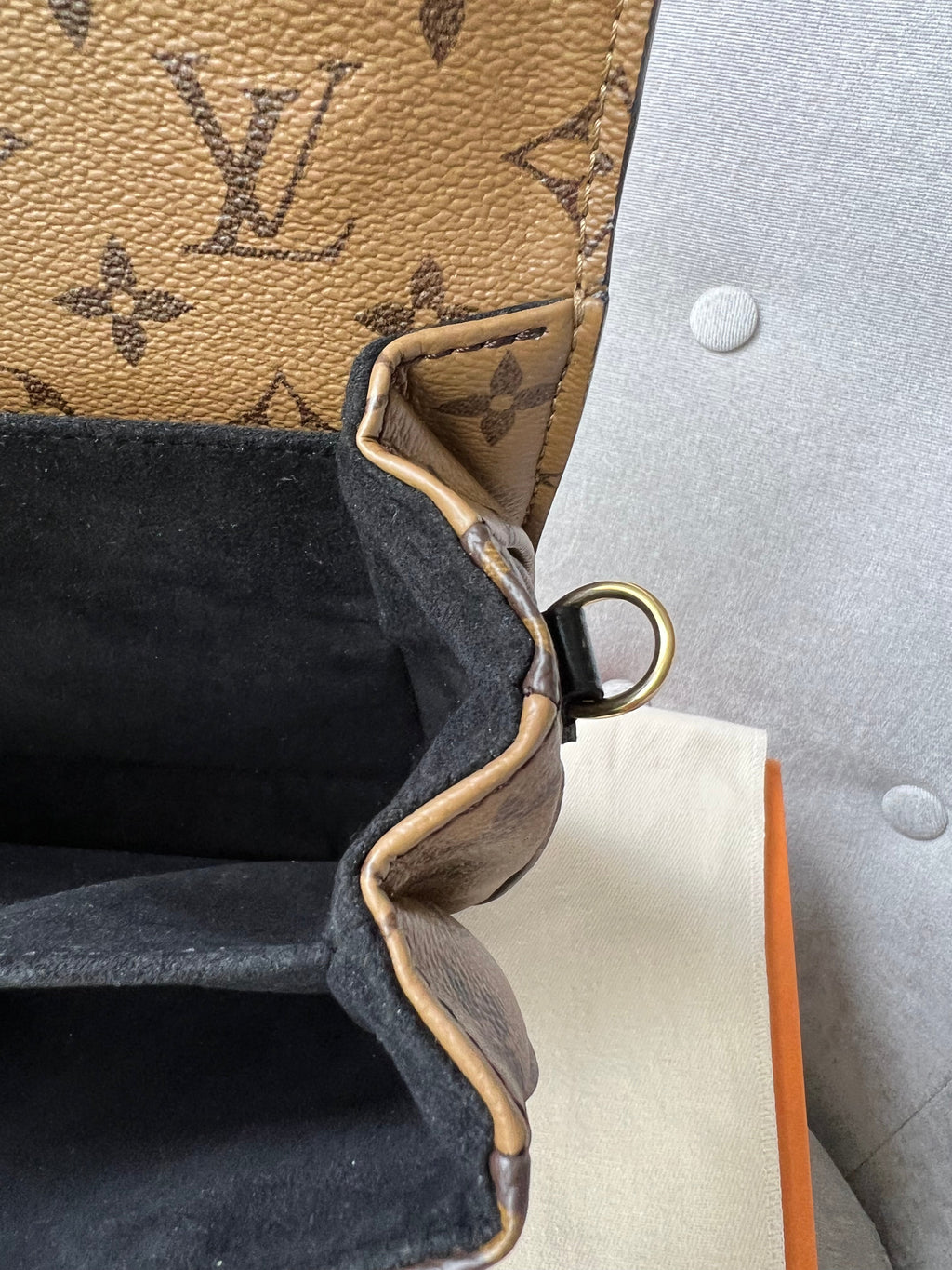 Louis Vuitton Pochette Metis Reverse Monogram (RRP £1,970)