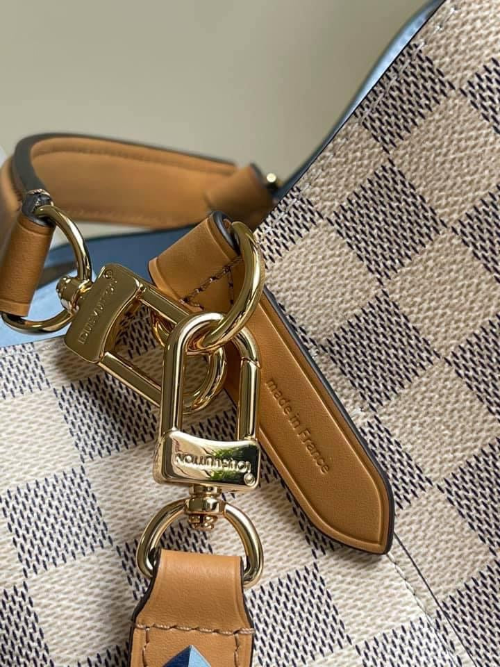 Louis Vuitton NeoNeo MM Bag