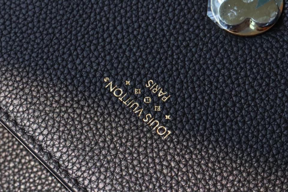 Louis Vuitton Pont 9 Soft PM Bag