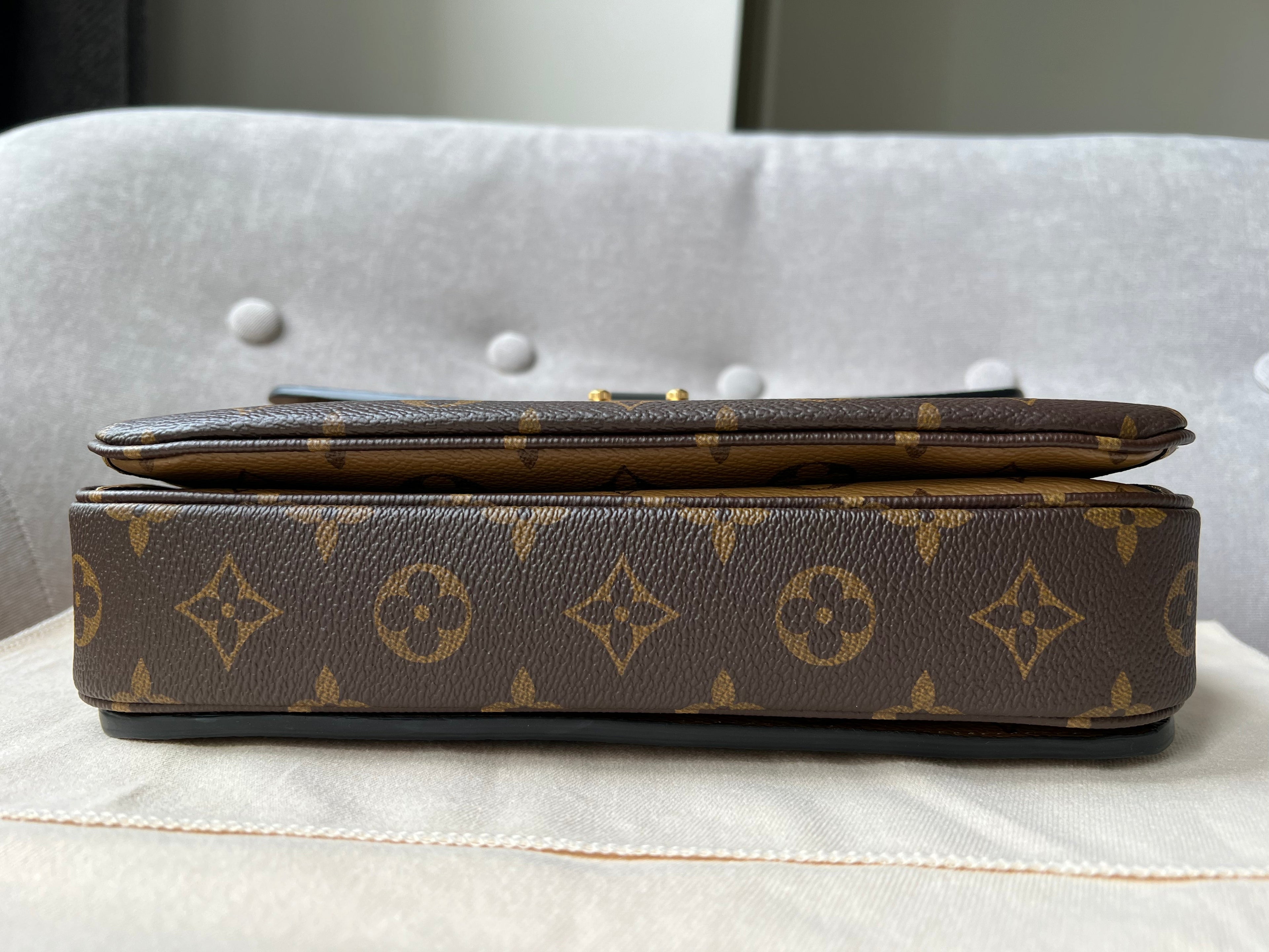 Louis Vuitton Pochette Metis Reverse Monogram (RRP £1,970)