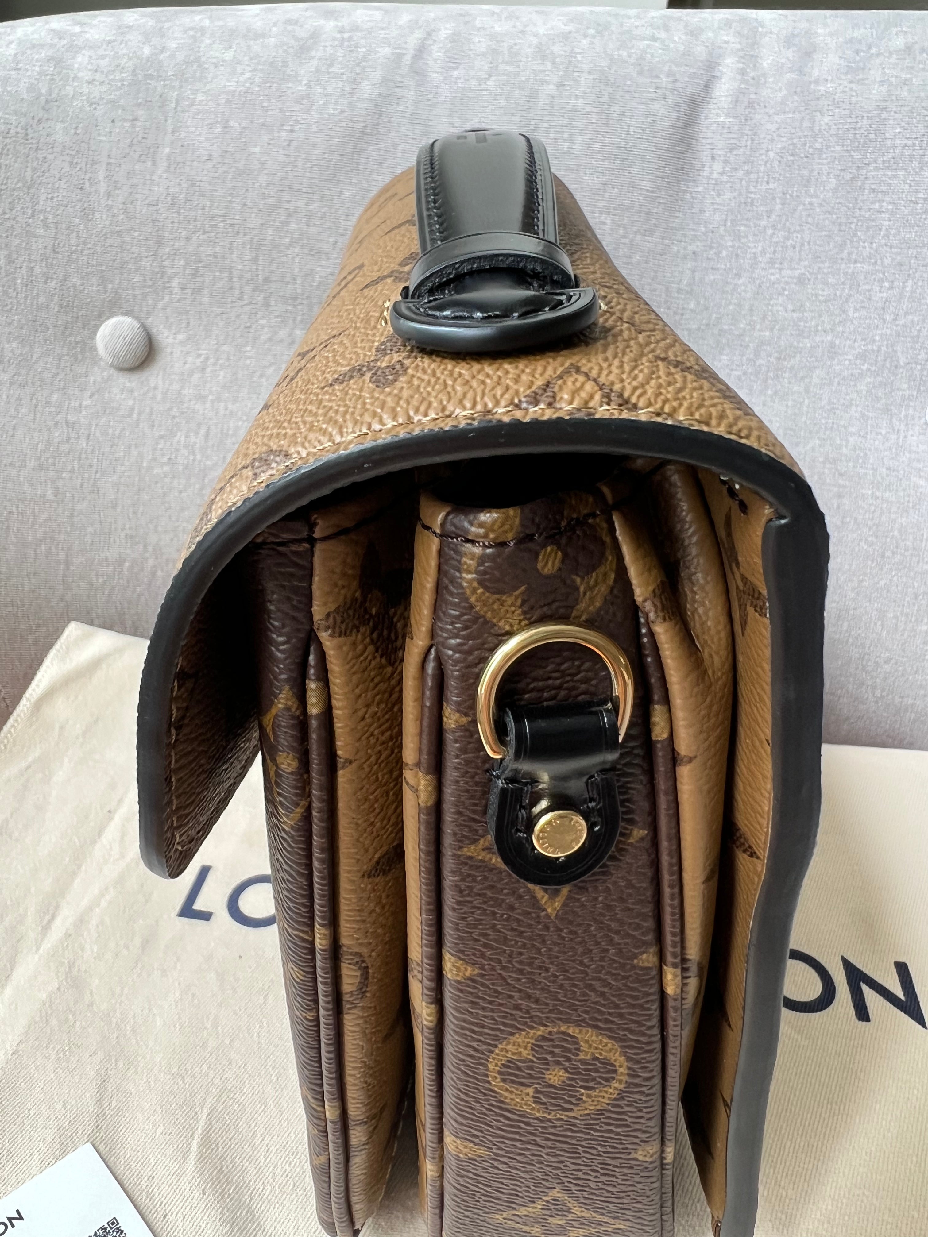 Louis Vuitton Pochette Metis Reverse Monogram (RRP £1,970)