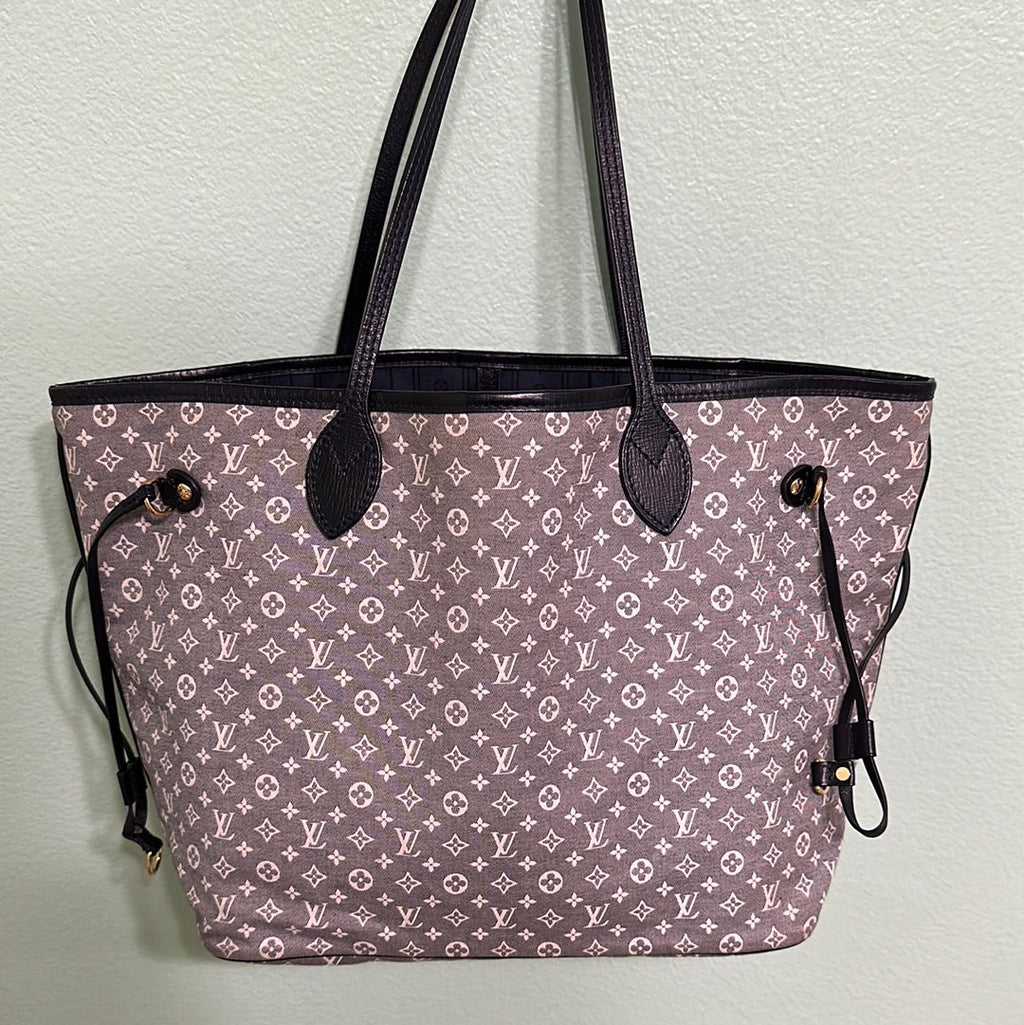 Louis Vuitton Grey Denim Neverfull MM
