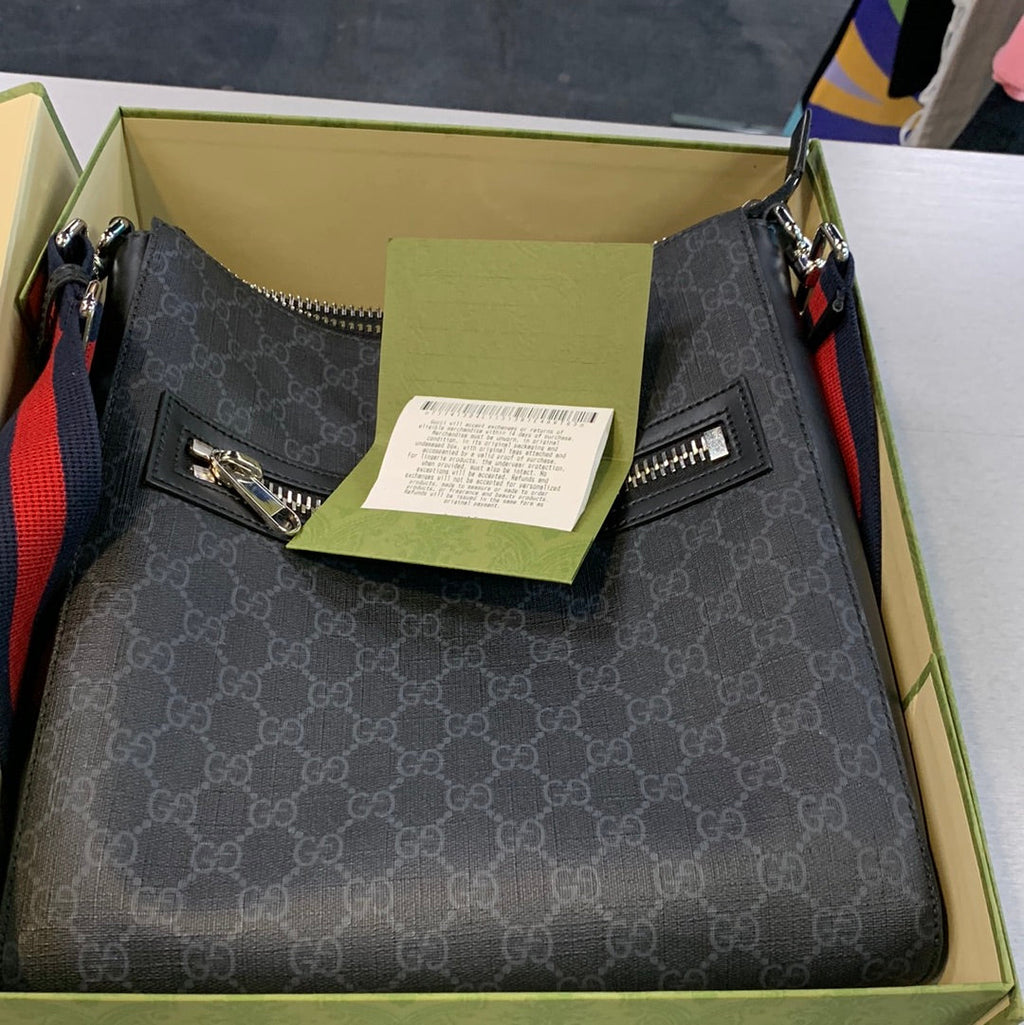 Gucci GG Supreme Messenger Bag