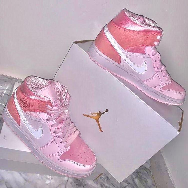 Designer Air Jordan 1 Mid" GLAMIgital Pink High Q