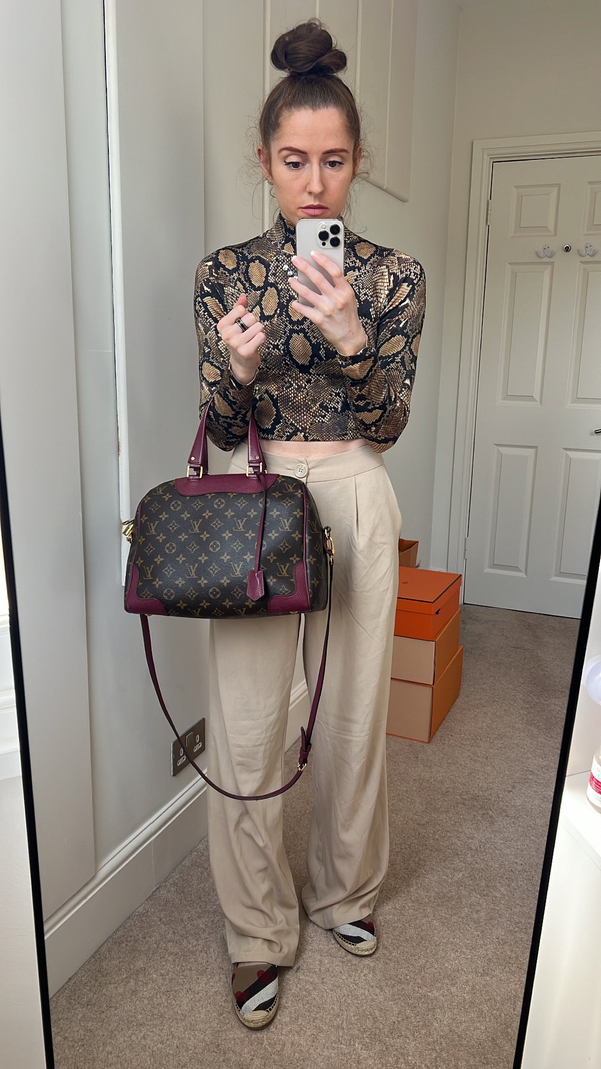 Louis Vuitton Retiro Bag Monogram and Raisin (RRP £1470)