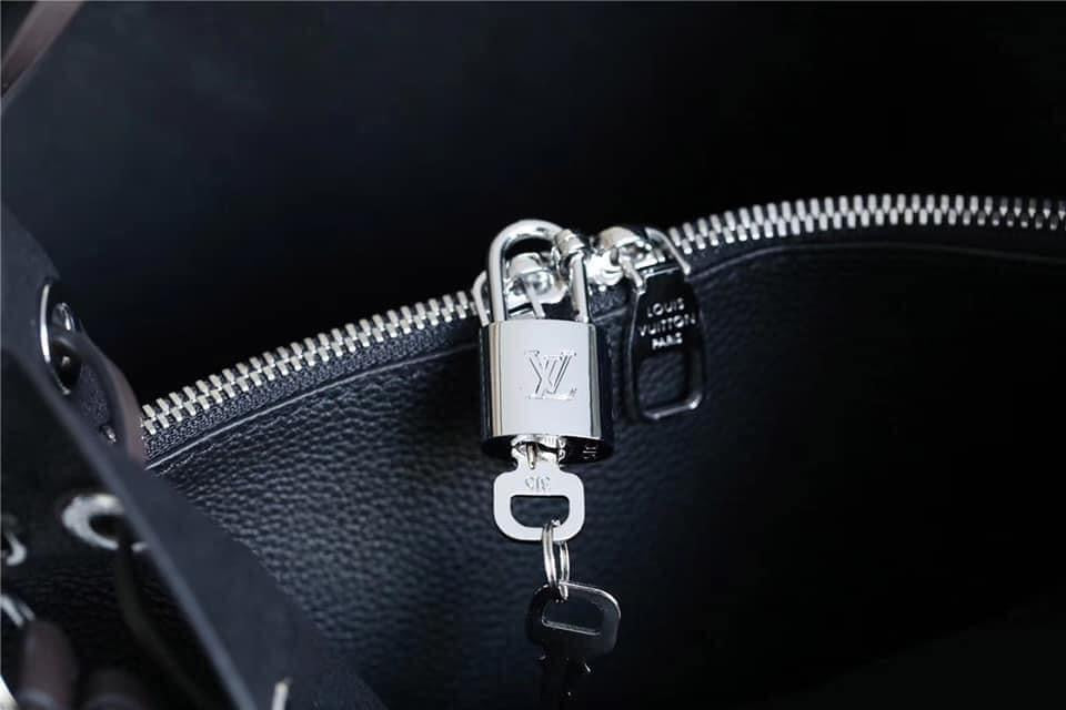 Louis Vuitton Muria Bucket Bag