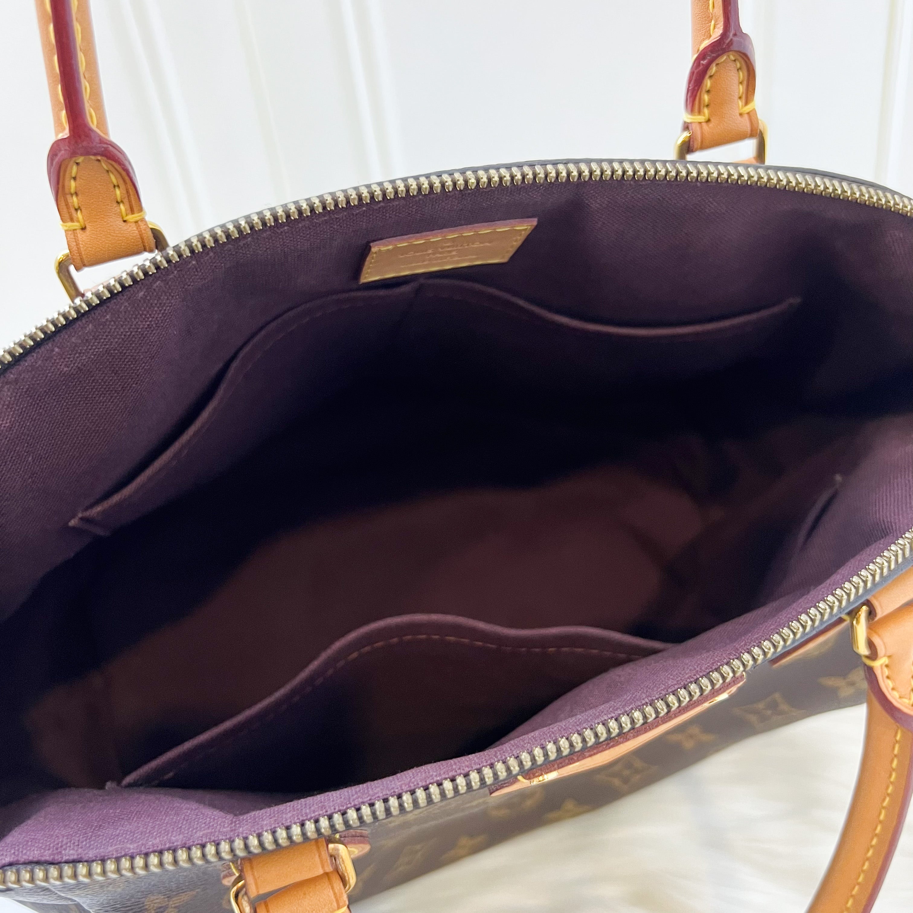 LV Turenne MM in Monogram GHW
