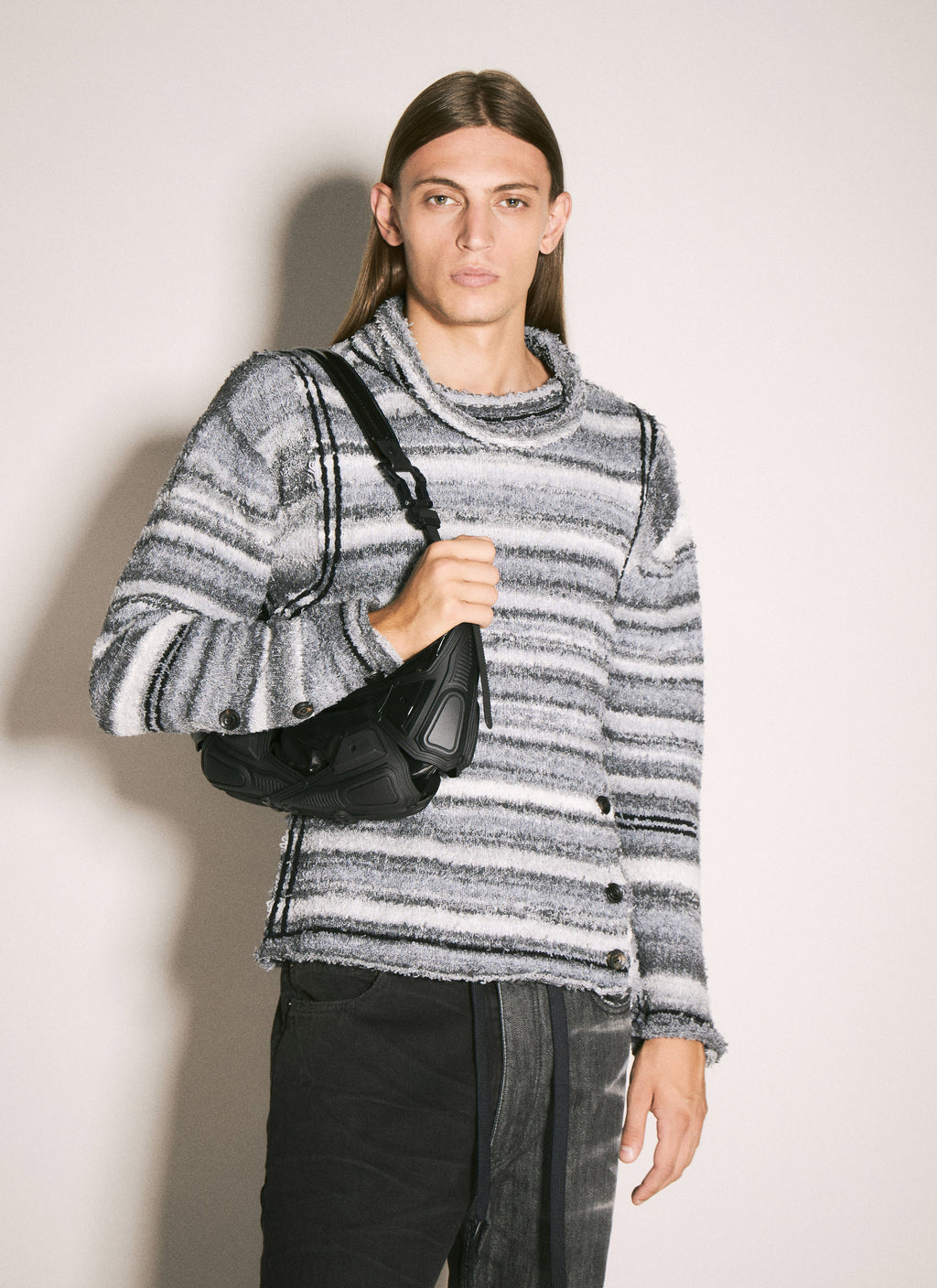 Innerraum Men Small Object M02 Half Moon Shoulder Bag