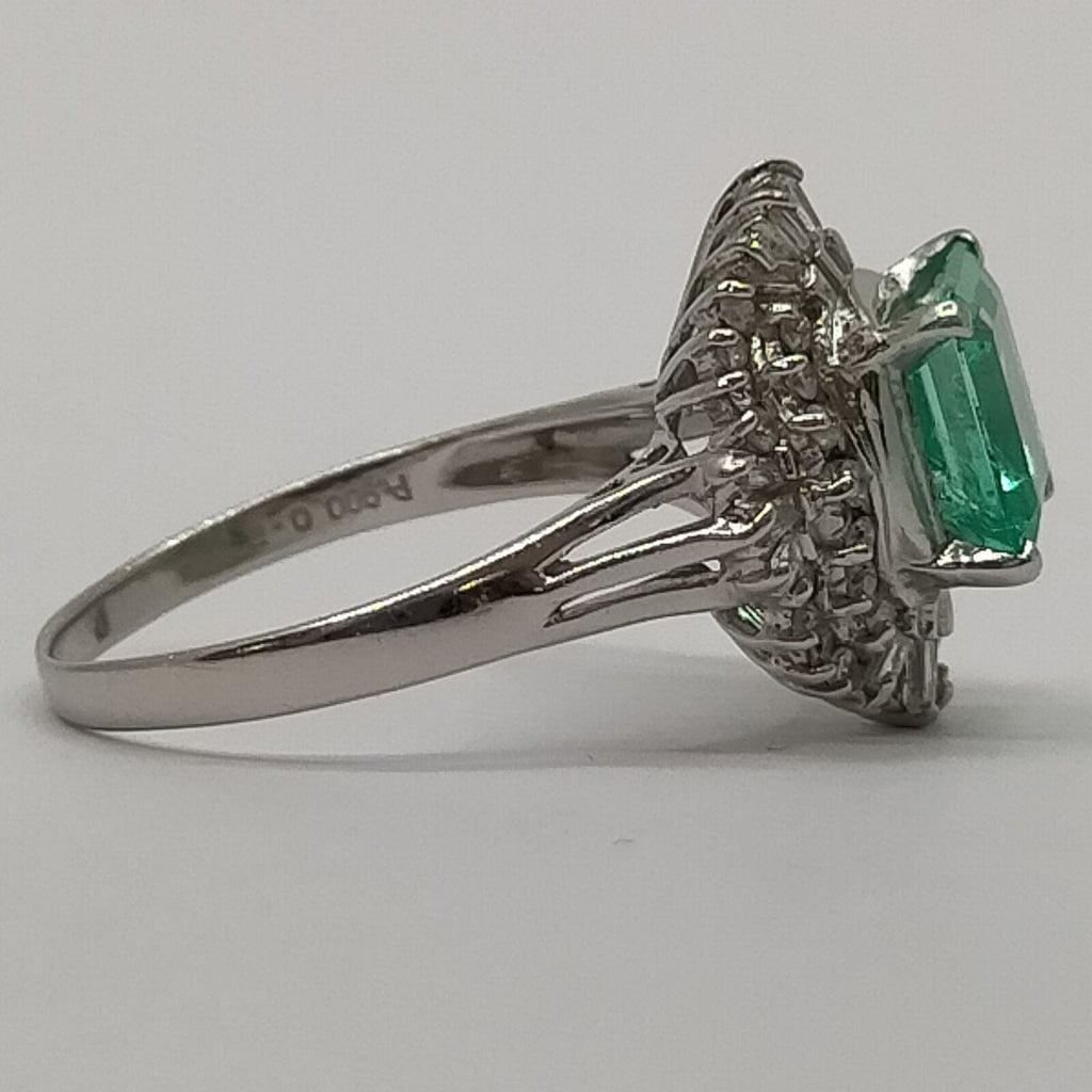 Jewelry Ring Emerald 1ct Platinum Swanky