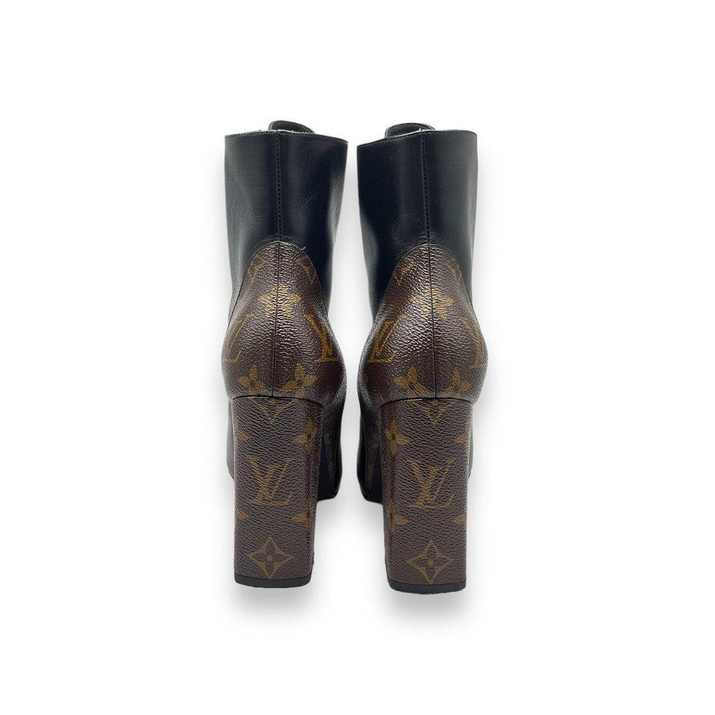 Louis Vuitton Matchmake Ankle Boots in Black 37