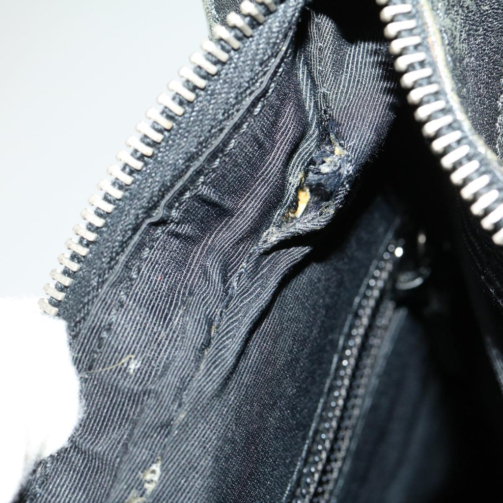 GUCCI GG Canvas Shoulder Bag Black ki2082