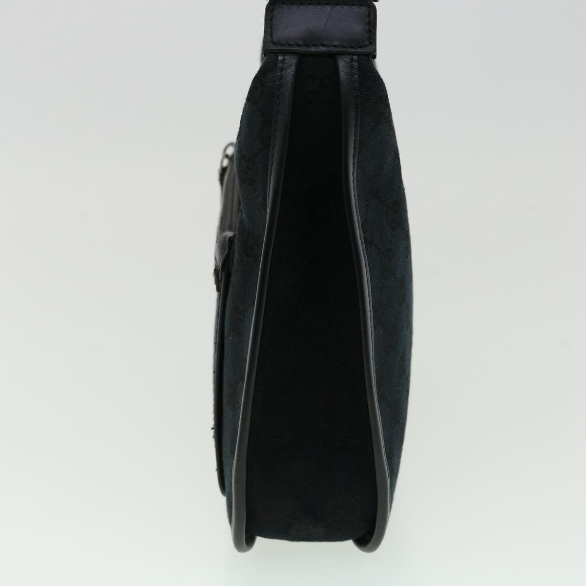 GUCCI GG Canvas Shoulder Bag Black 00141981705 ki2330