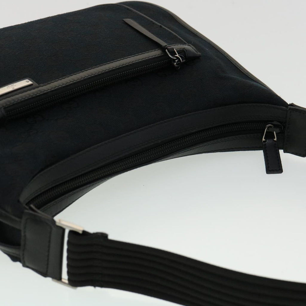 GUCCI GG Canvas Shoulder Bag Black 00141981705 ki2330