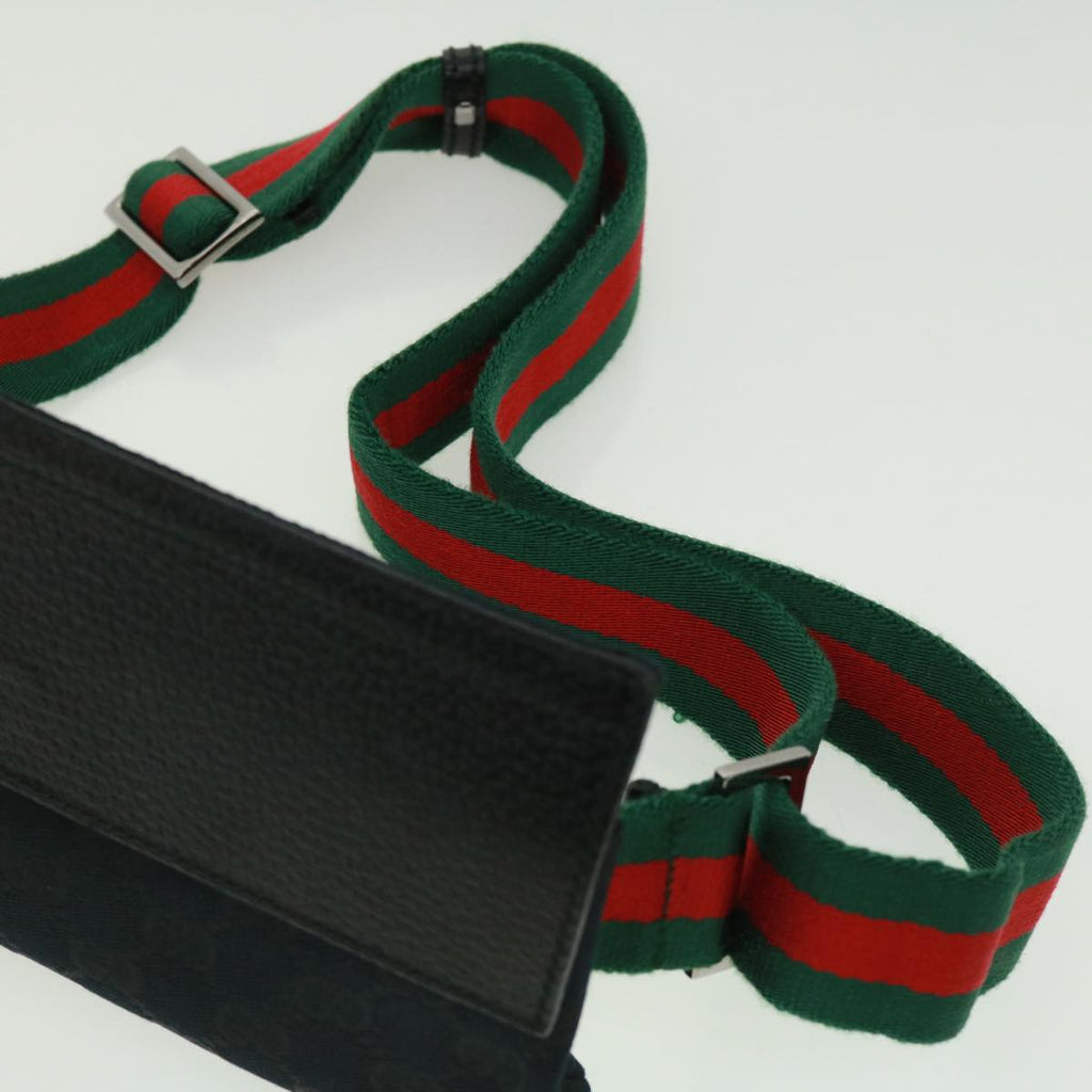 GUCCI GG Canvas Shoulder Bag Black ki2481