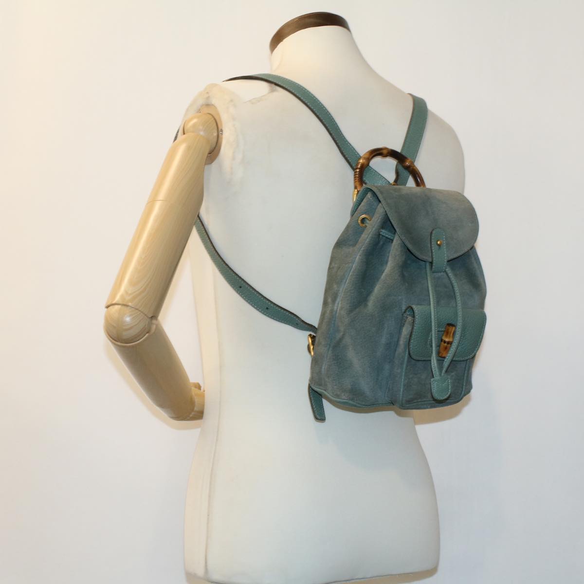 GUCCI Backpack Suede Light Blue ki2563