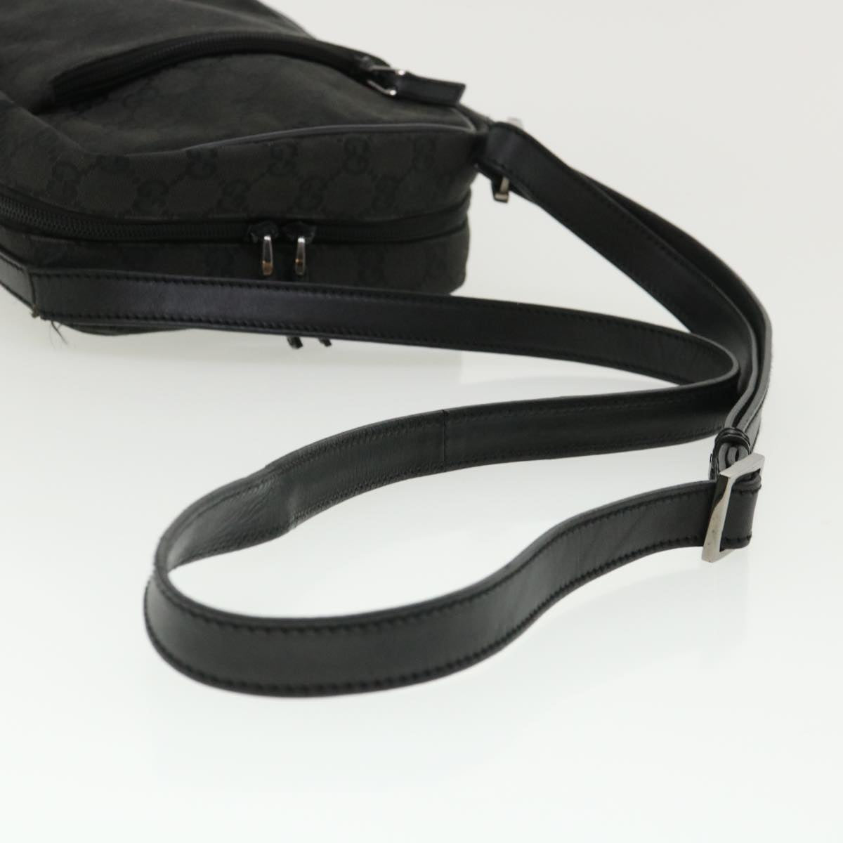 GUCCI GG Canvas Shoulder Bag Canvas Black 03136 ki2642